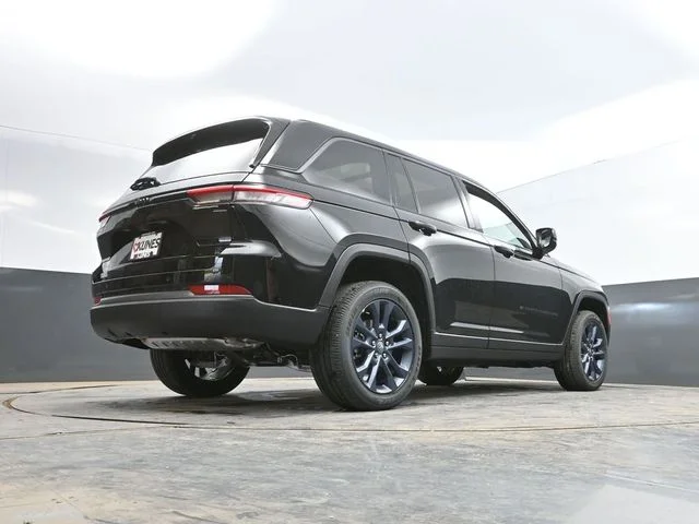 Nuevos JEEP GRAND CHEROKEE à Estados chez autogozo