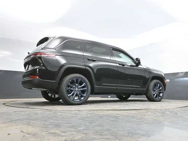 Nuevos JEEP GRAND CHEROKEE à Estados chez autogozo