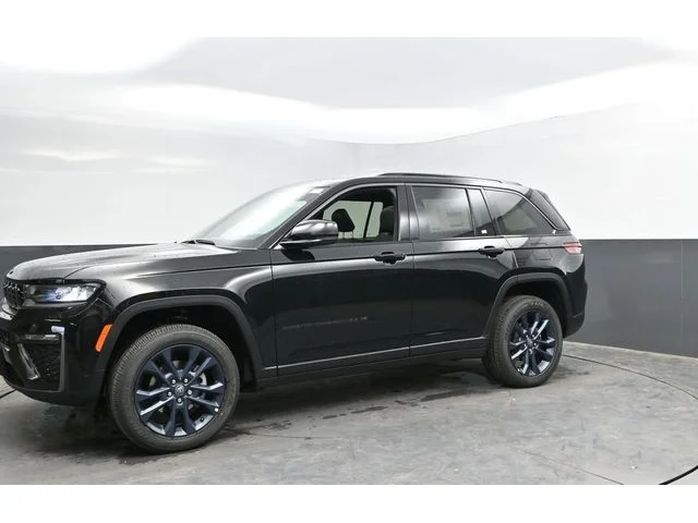 Nuevos JEEP GRAND CHEROKEE à Estados chez autogozo