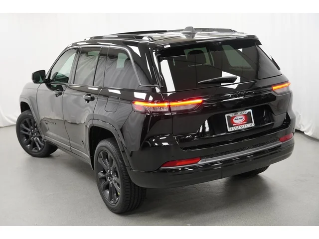 Nuevos JEEP GRAND CHEROKEE à Estados chez autogozo
