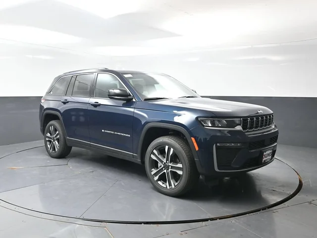 Nuevos JEEP GRAND CHEROKEE à Estados chez autogozo