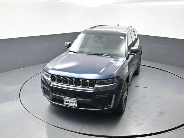 Nuevos JEEP GRAND CHEROKEE à Estados chez autogozo