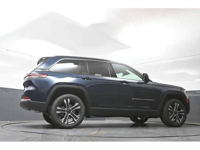 Nuevos JEEP GRAND CHEROKEE à Estados chez autogozo