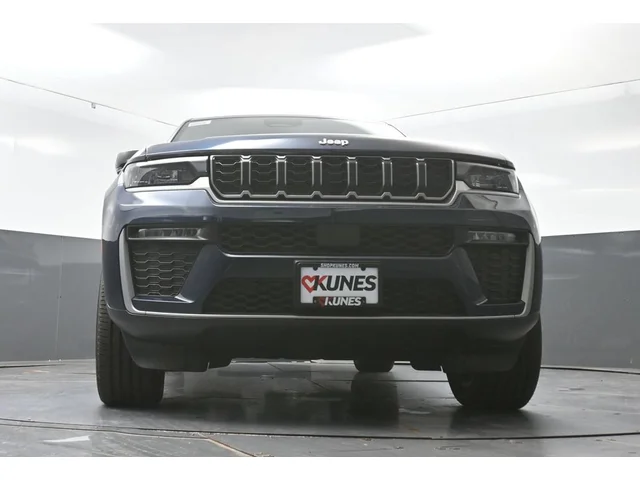 Nuevos JEEP GRAND CHEROKEE à Estados chez autogozo