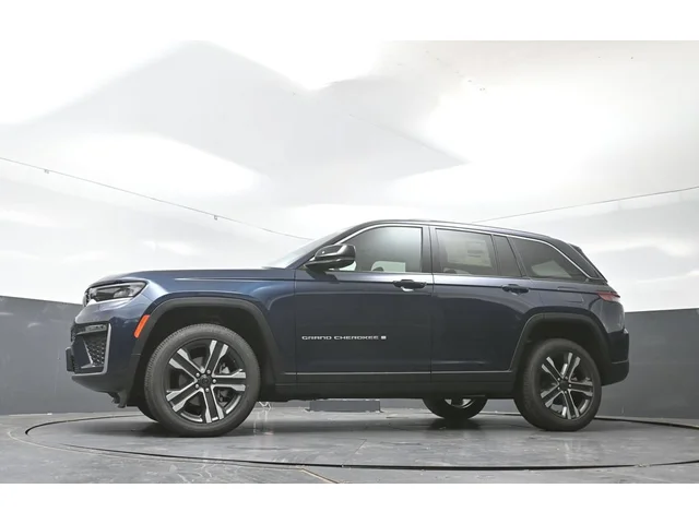Nuevos JEEP GRAND CHEROKEE à Estados chez autogozo