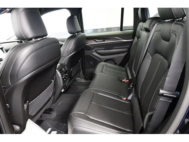Nuevos JEEP GRAND CHEROKEE à Estados chez autogozo