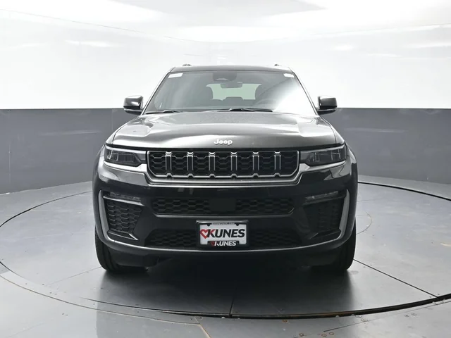 Nuevos JEEP GRAND CHEROKEE à Estados chez autogozo