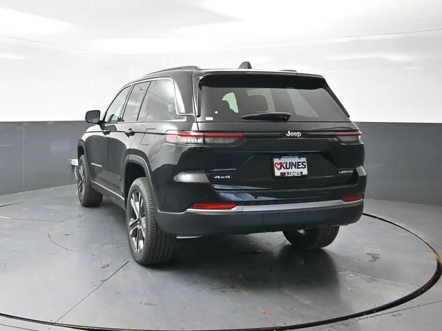 Nuevos JEEP GRAND CHEROKEE à Estados chez autogozo