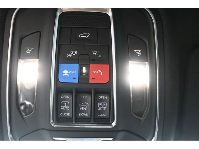 Nuevos JEEP GRAND CHEROKEE à Estados chez autogozo