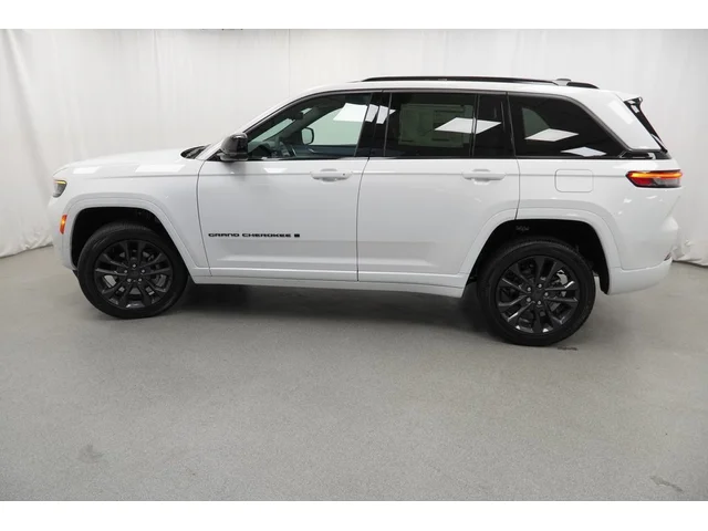 Nuevos JEEP GRAND CHEROKEE à Estados chez autogozo