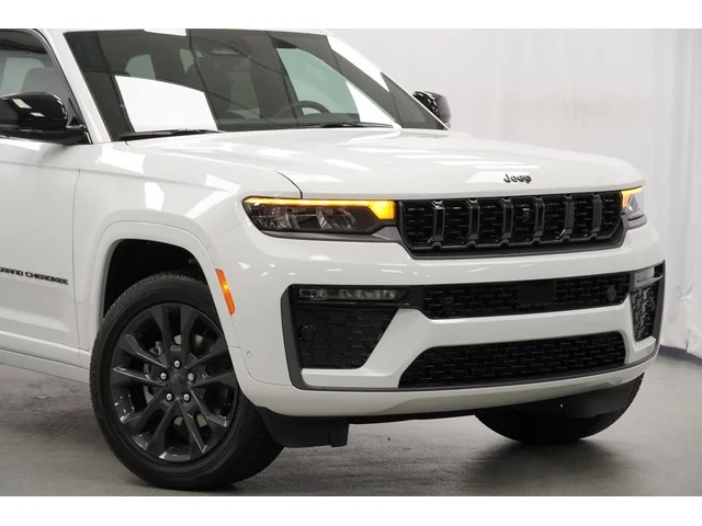 Nuevos JEEP GRAND CHEROKEE à Estados chez autogozo