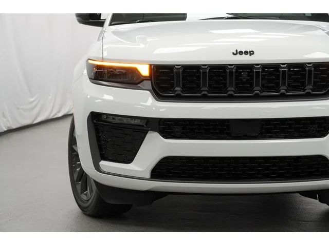Nuevos JEEP GRAND CHEROKEE à Estados chez autogozo