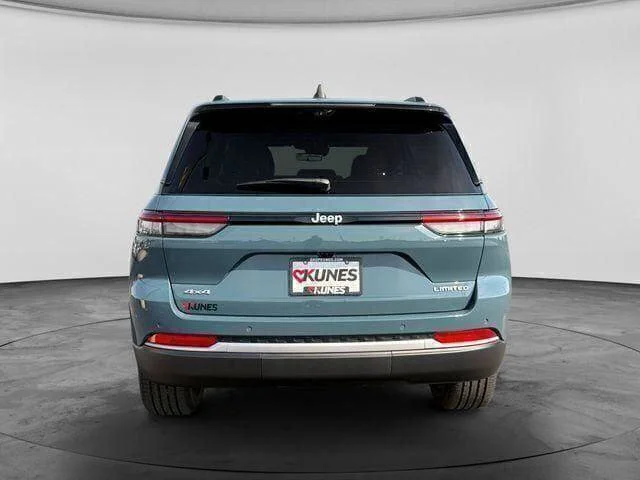 Nuevos JEEP GRAND CHEROKEE à Estados chez autogozo