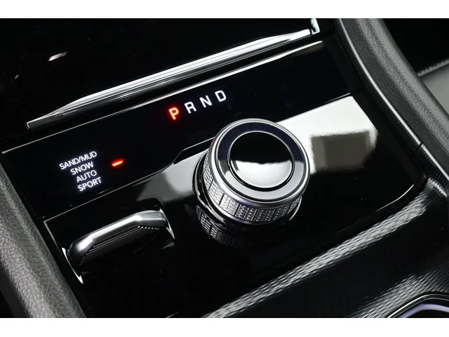 Nuevos JEEP GRAND CHEROKEE à Estados chez autogozo