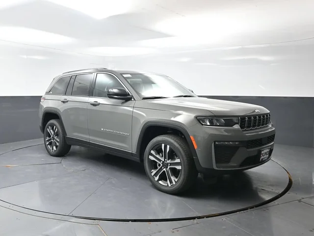 Nuevos JEEP GRAND CHEROKEE à Estados chez autogozo