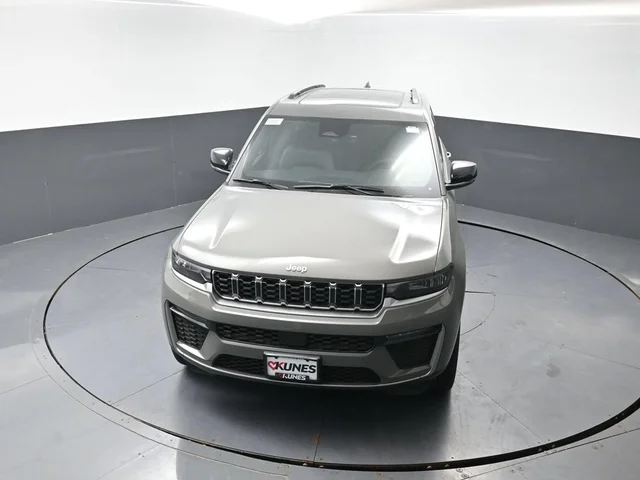 Nuevos JEEP GRAND CHEROKEE à Estados chez autogozo