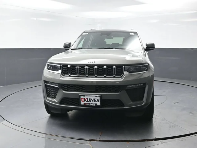 Nuevos JEEP GRAND CHEROKEE à Estados chez autogozo