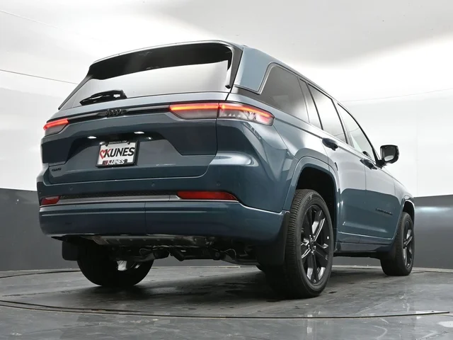 Nuevos JEEP GRAND CHEROKEE à Estados chez autogozo