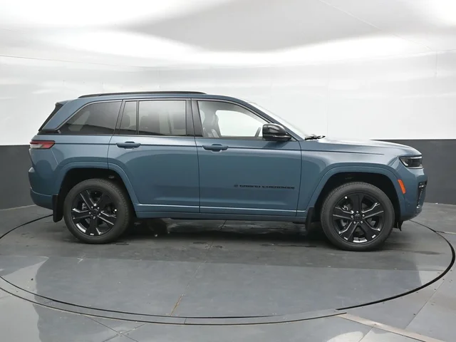 Nuevos JEEP GRAND CHEROKEE à Estados chez autogozo