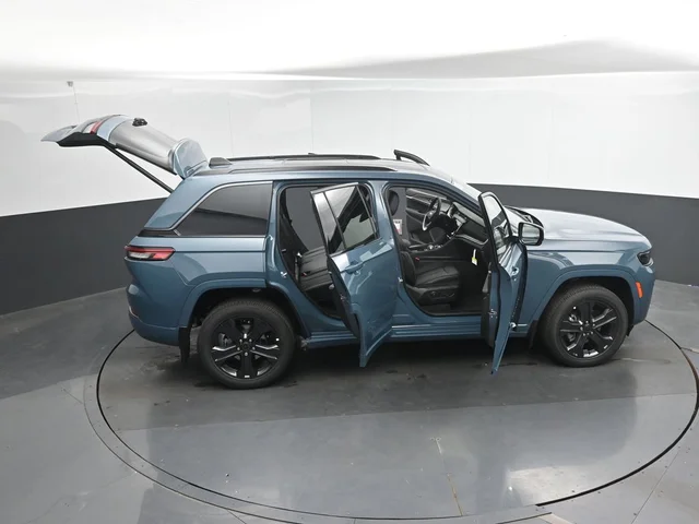 Nuevos JEEP GRAND CHEROKEE à Estados chez autogozo