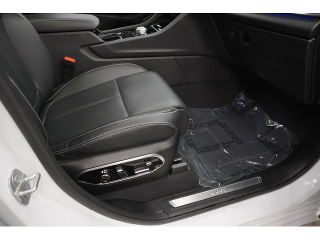 SEMINUEVOS JEEP Grand Cherokee a Estados en autogozo
