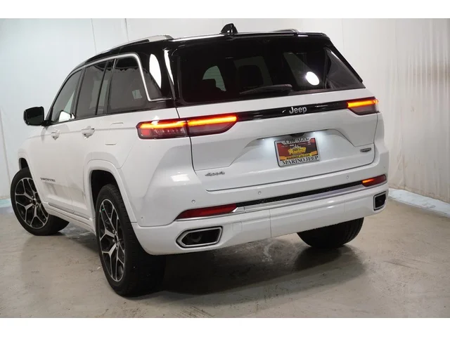 Nuevos JEEP GRAND CHEROKEE à Estados chez autogozo