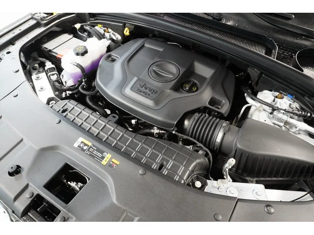 Nuevos JEEP GRAND CHEROKEE à Estados chez autogozo