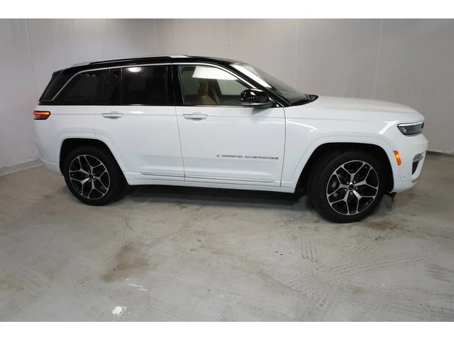 Nuevos JEEP GRAND CHEROKEE à Estados chez autogozo
