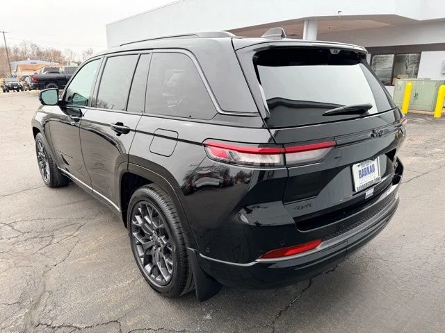 Nuevos JEEP GRAND CHEROKEE à Estados chez autogozo
