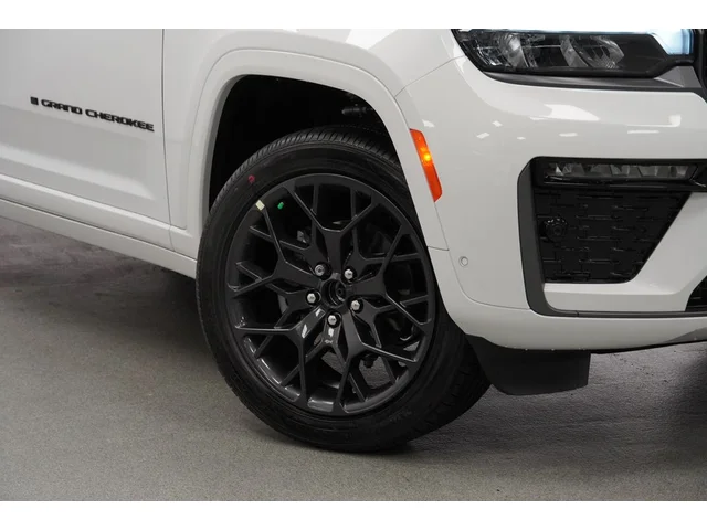 Nuevos JEEP GRAND CHEROKEE à Estados chez autogozo