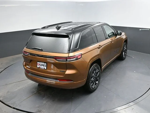Nuevos JEEP GRAND CHEROKEE à Estados chez autogozo