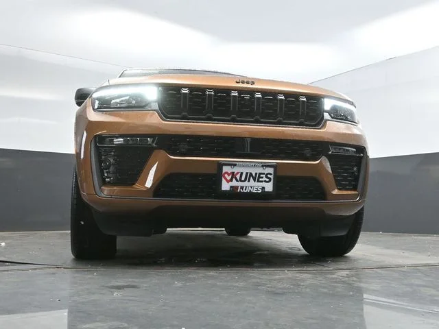 Nuevos JEEP GRAND CHEROKEE à Estados chez autogozo