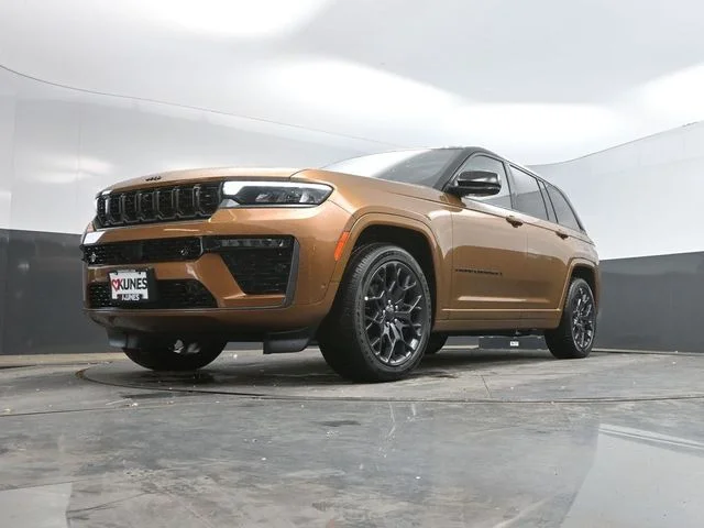 Nuevos JEEP GRAND CHEROKEE à Estados chez autogozo