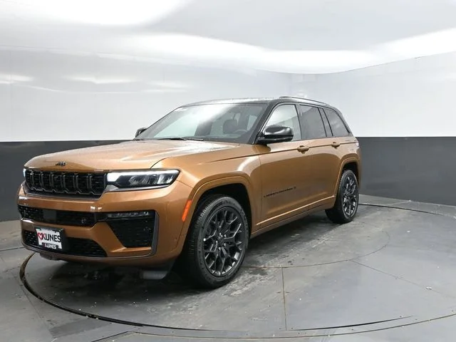 Nuevos JEEP GRAND CHEROKEE à Estados chez autogozo