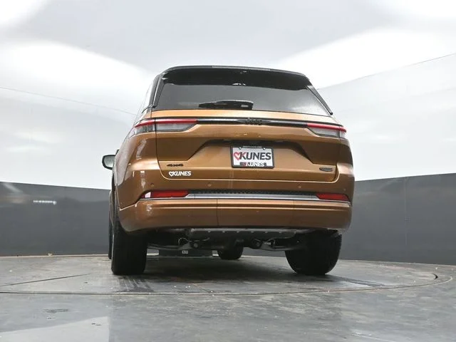 Nuevos JEEP GRAND CHEROKEE à Estados chez autogozo