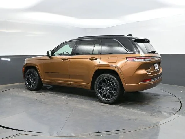 Nuevos JEEP GRAND CHEROKEE à Estados chez autogozo