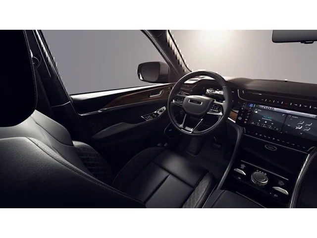 Nuevos JEEP GRAND CHEROKEE à Estados chez autogozo