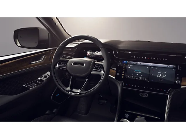 Nuevos JEEP GRAND CHEROKEE à Estados chez autogozo