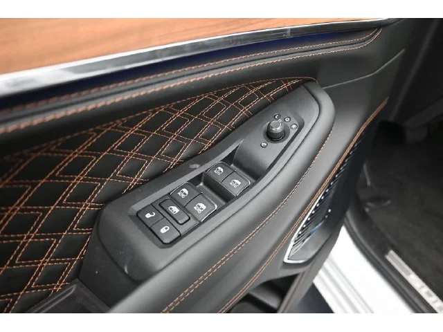 Nuevos JEEP GRAND CHEROKEE à Estados chez autogozo