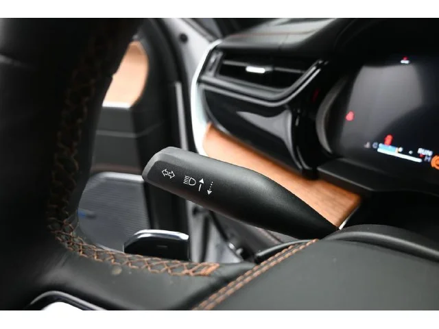 Nuevos JEEP GRAND CHEROKEE à Estados chez autogozo