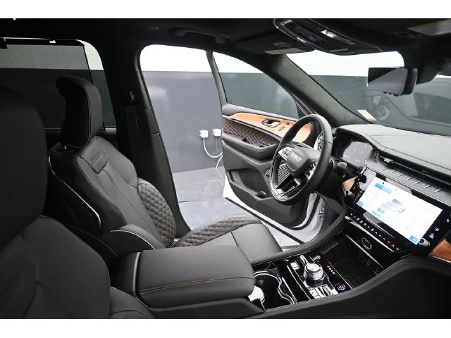 Nuevos JEEP GRAND CHEROKEE à Estados chez autogozo