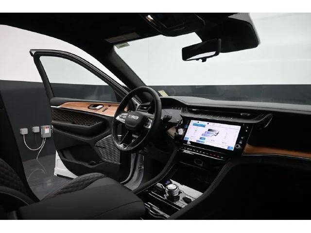 Nuevos JEEP GRAND CHEROKEE à Estados chez autogozo