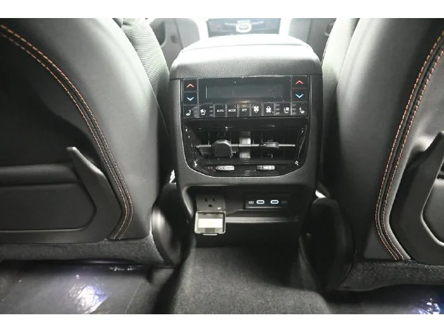 Nuevos JEEP GRAND CHEROKEE à Estados chez autogozo