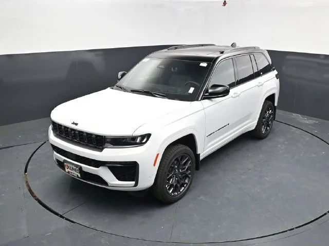 Nuevos JEEP GRAND CHEROKEE à Estados chez autogozo