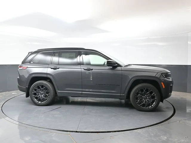 Nuevos JEEP GRAND CHEROKEE à Estados chez autogozo