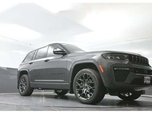 Nuevos JEEP GRAND CHEROKEE à Estados chez autogozo