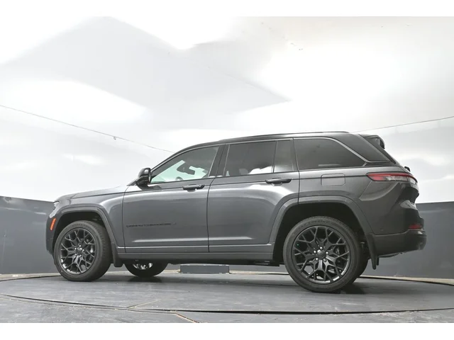 Nuevos JEEP GRAND CHEROKEE à Estados chez autogozo