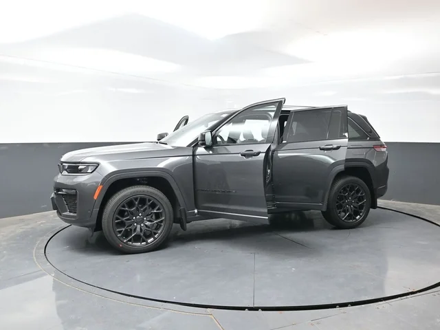 Nuevos JEEP GRAND CHEROKEE à Estados chez autogozo