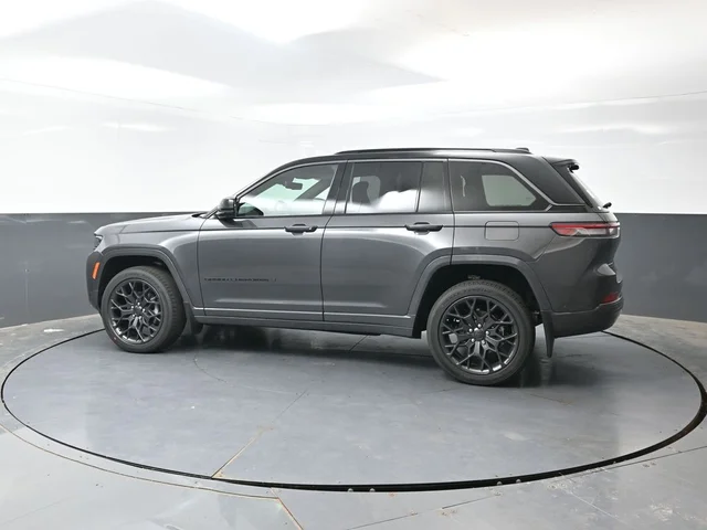 Nuevos JEEP GRAND CHEROKEE à Estados chez autogozo