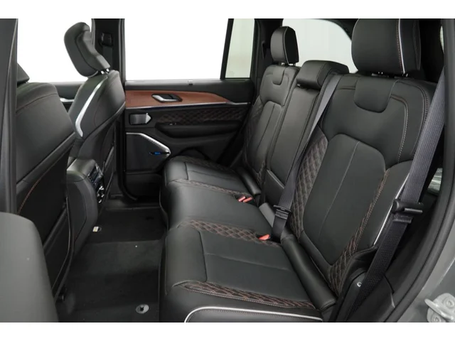 Nuevos JEEP GRAND CHEROKEE à Estados chez autogozo